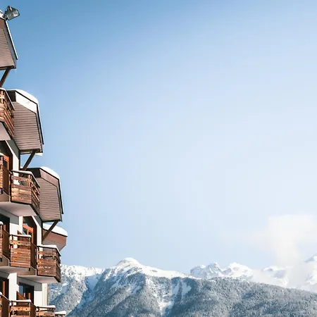 Skis Aux Pieds, 6 Pers, 2 Pieces Cabine, Balcon, La Tania - Fr-1-182a-7 Apartment